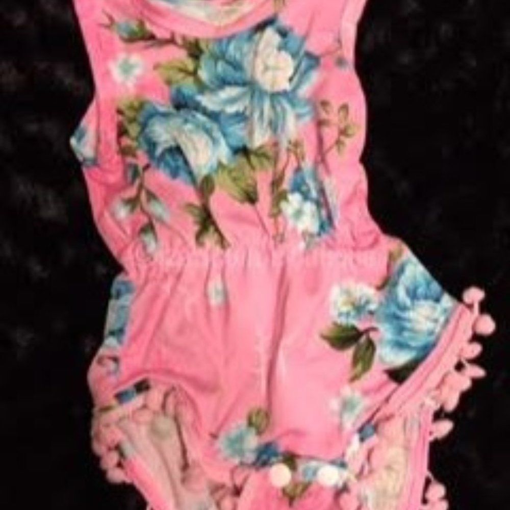 Pink Floral Print Pom Pom Romper 520XL XL 3T-4T NWT Boutique